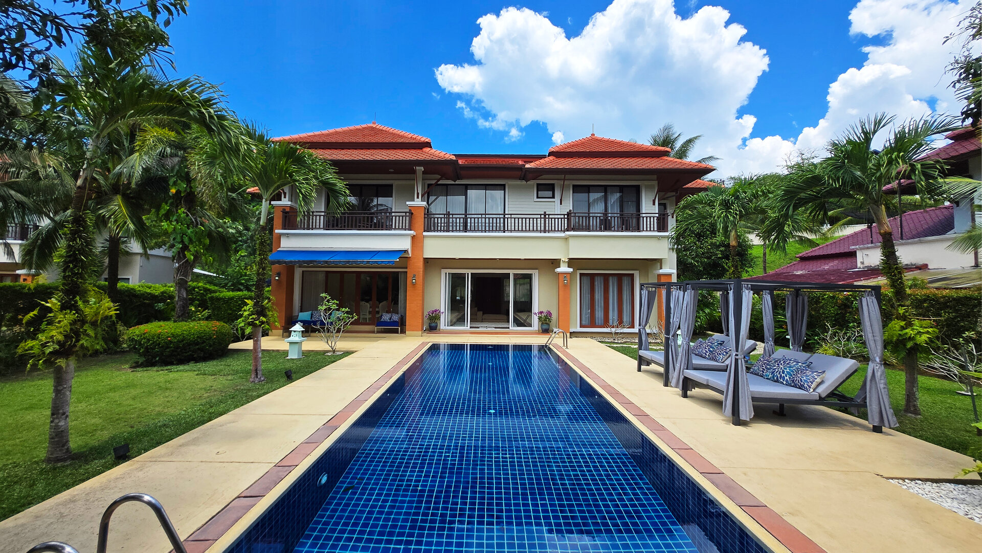 วิลล่าปรับปรุงใหม่ในลากูน่า (ID 623)