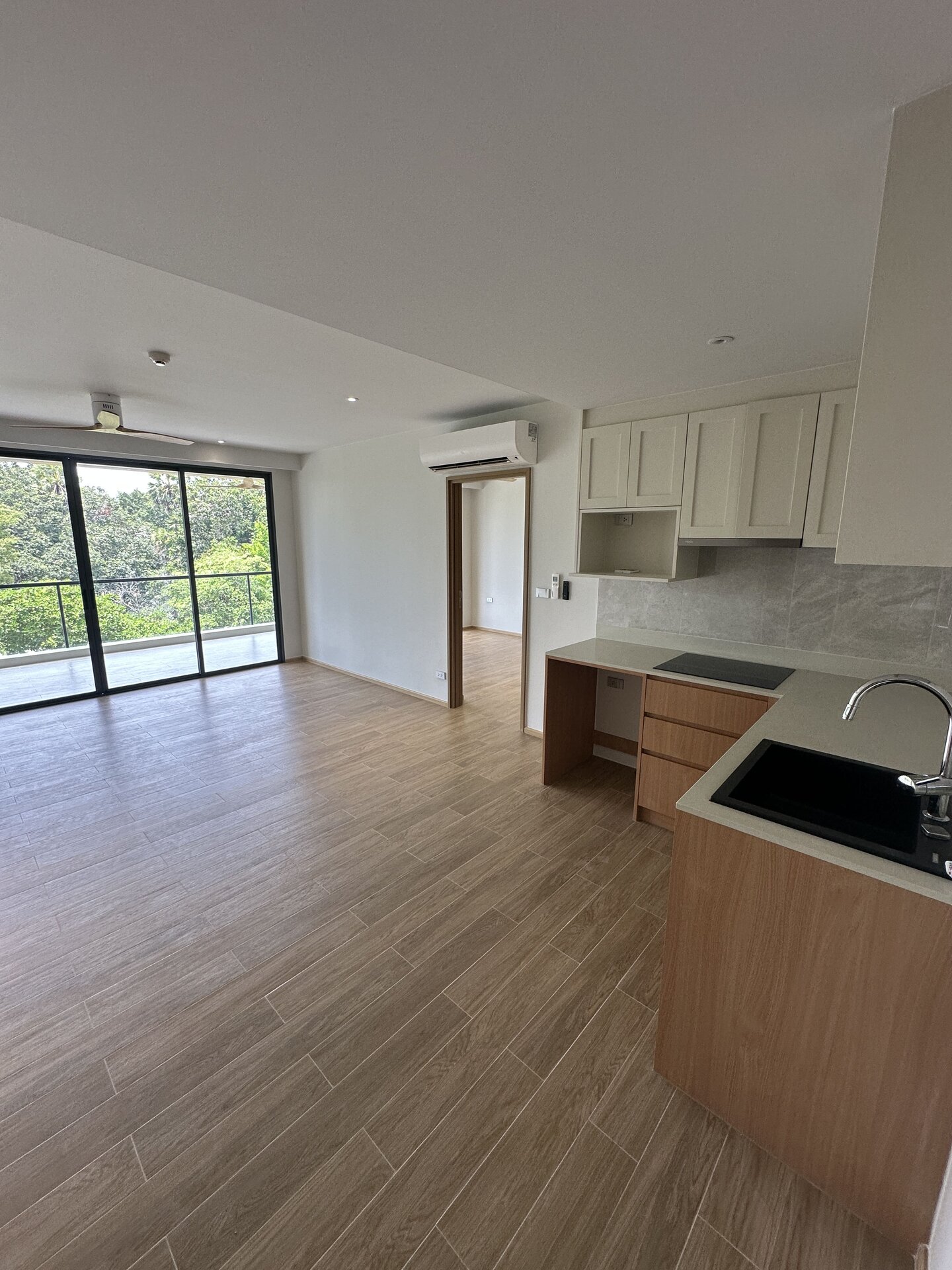 2 bedrooms, 99 m2 — Laguna Beachside (ID 140)