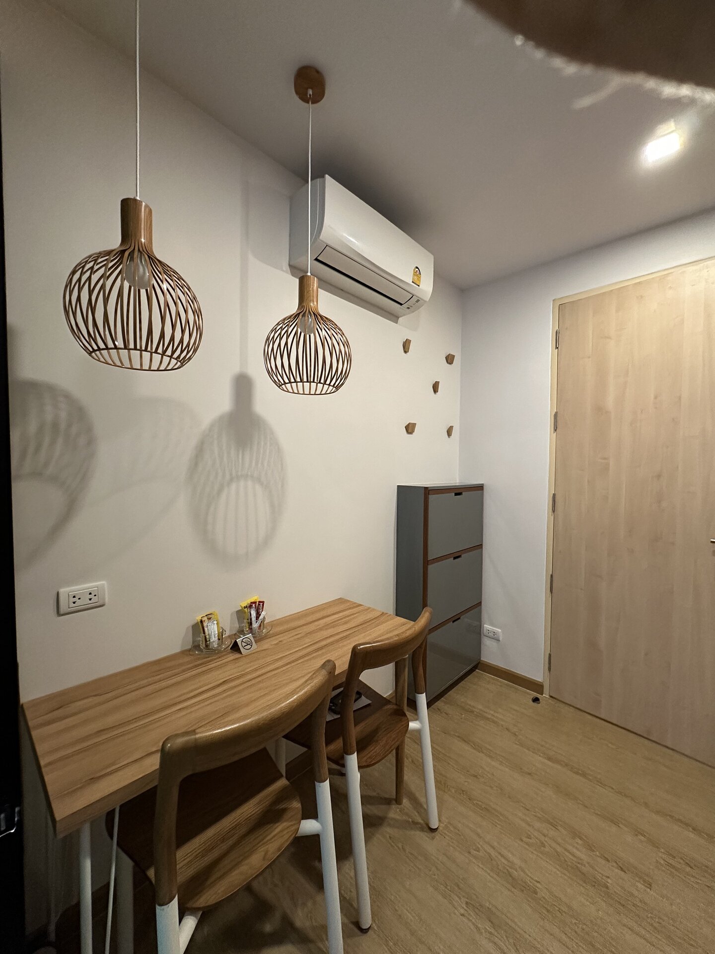 อพาร์ตเมนต์ 1 ห้องเดอะพราวด์ราไวย์-ยูนิต 307 (ID 220)