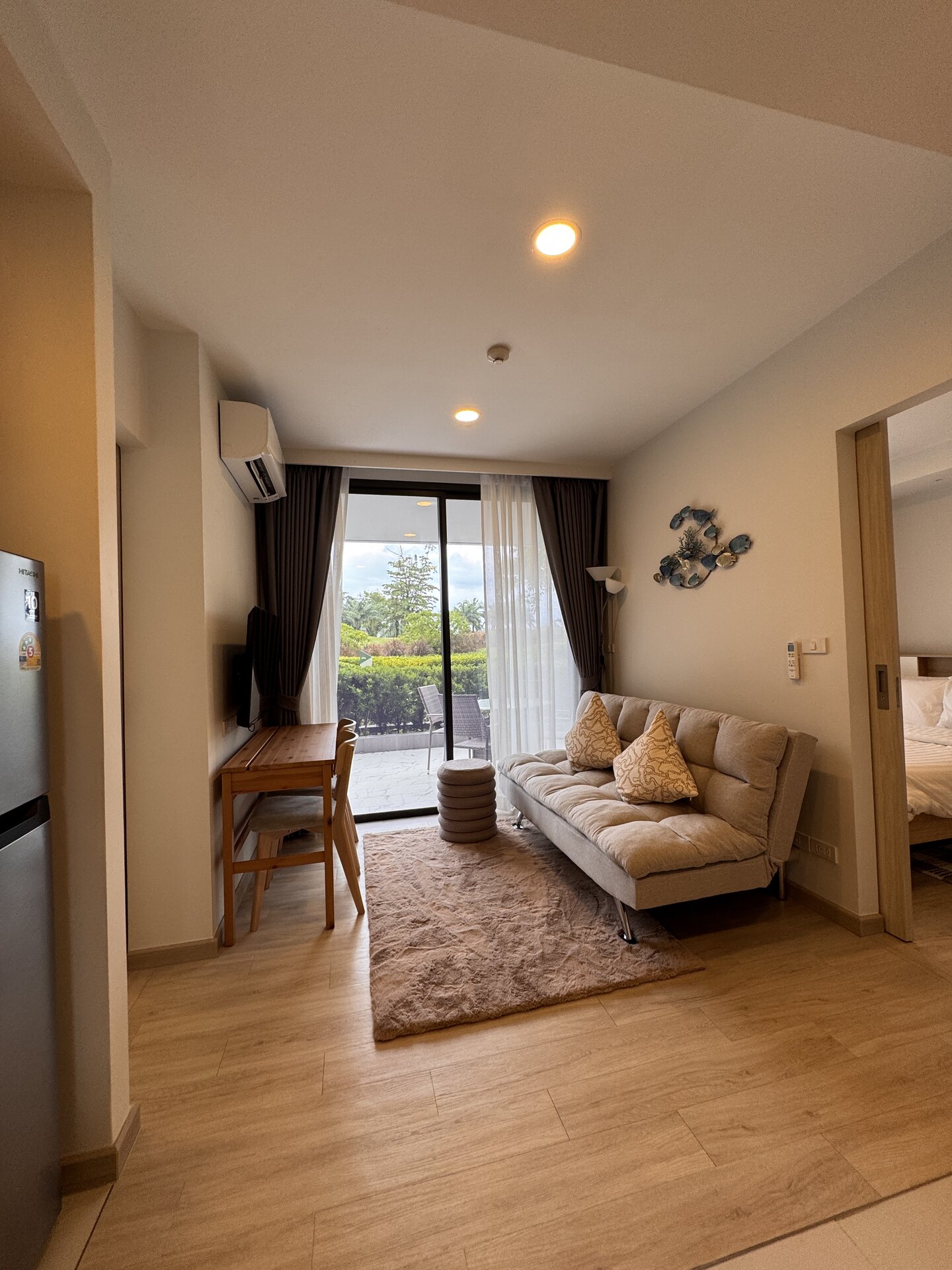 Продаётся 2-спальная квартира с террасой в Laguna Skypark (ID 498)