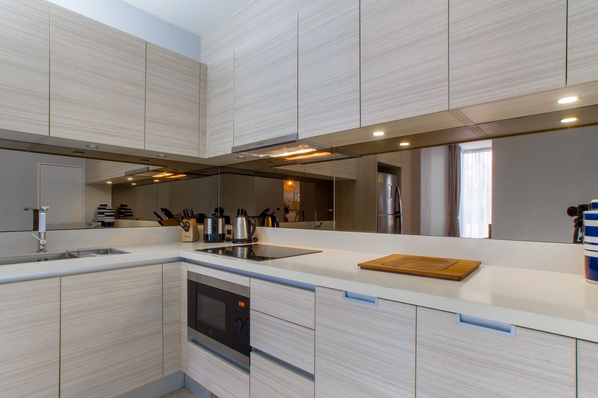 อพาร์ทเมนท์ 2 ห้องนอนในบ้านไม้ขาว (ID 134)