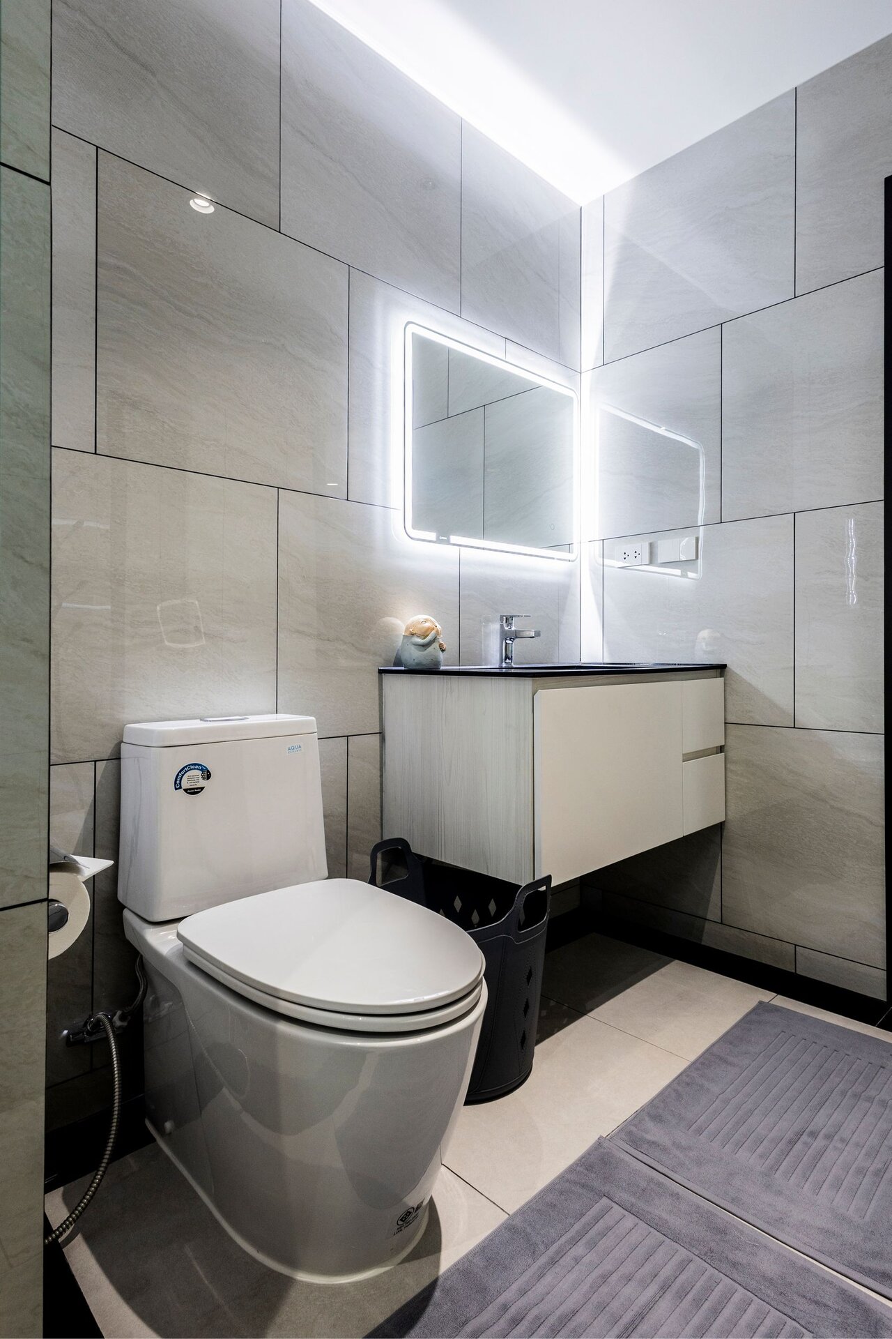 The Title Legendary (ID 558)