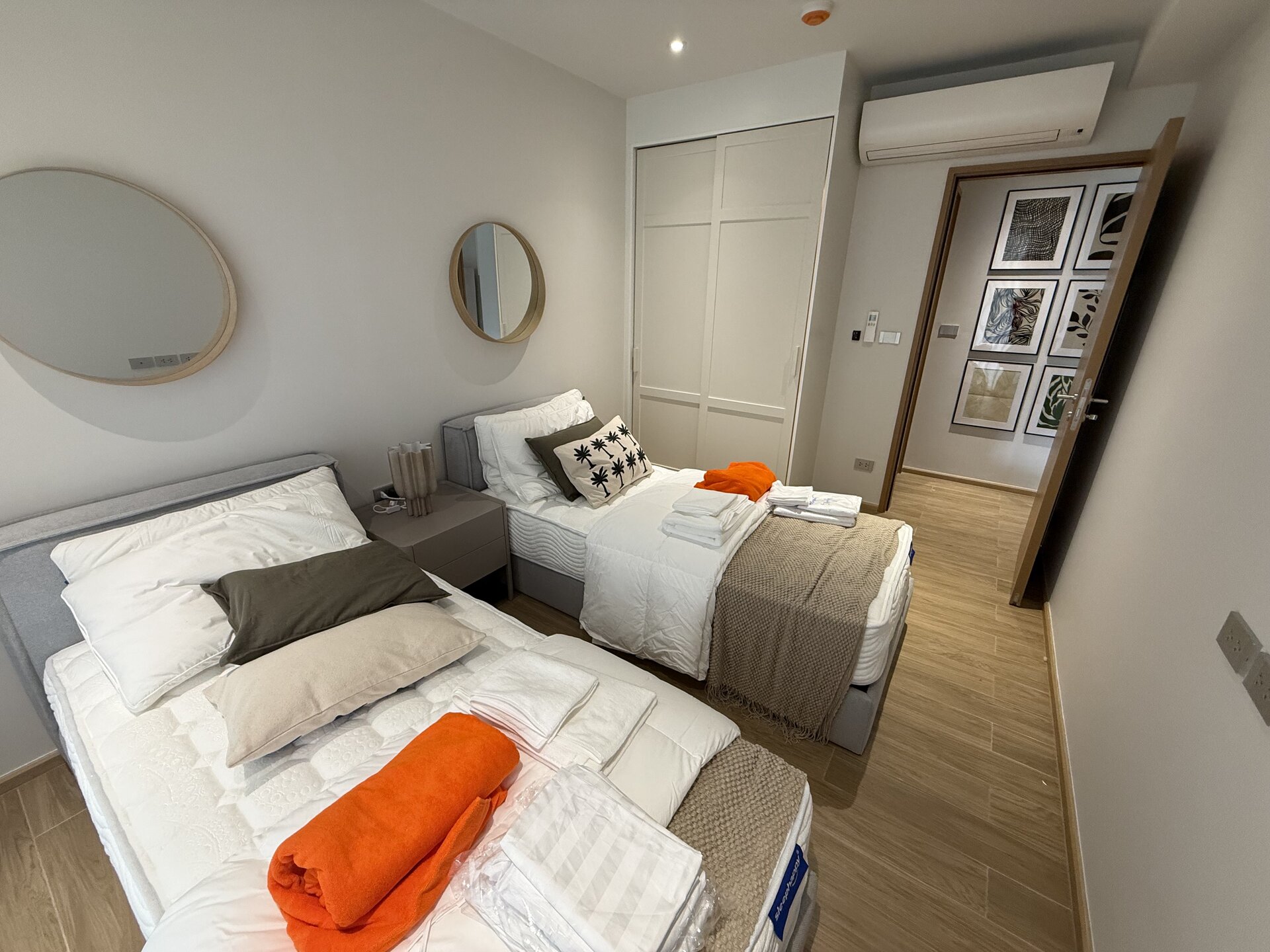 Laguna Beachside Residences (ID 606)