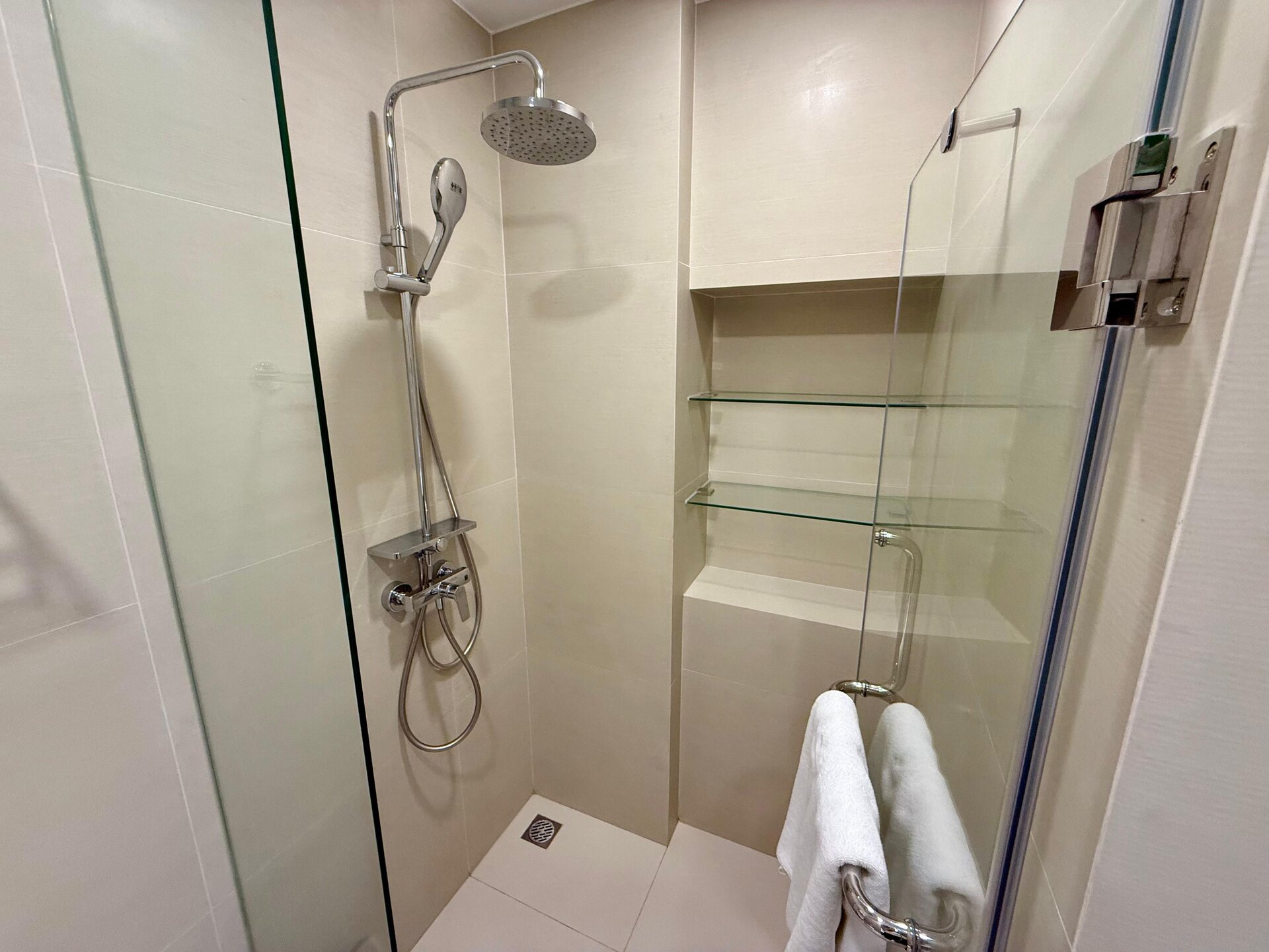 Аренда 1 спальной квартиры № 3205 в Laguna Skypark (ID 547)