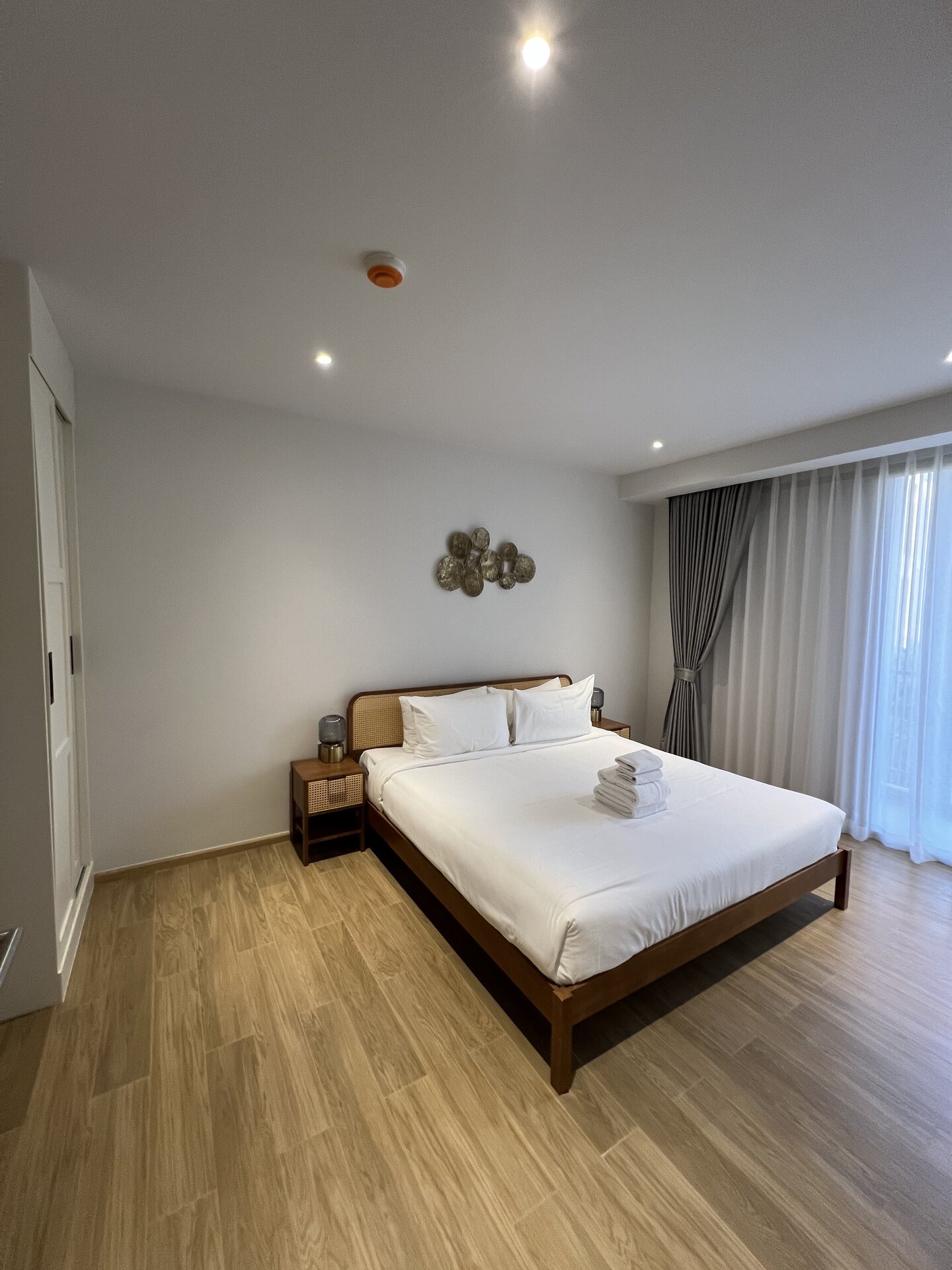 Продажа 1-спальной квартиры в Laguna Beachside (ID 350)