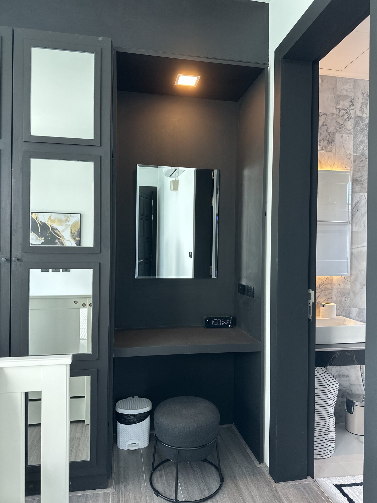 The 8 pool villa (ID 566)