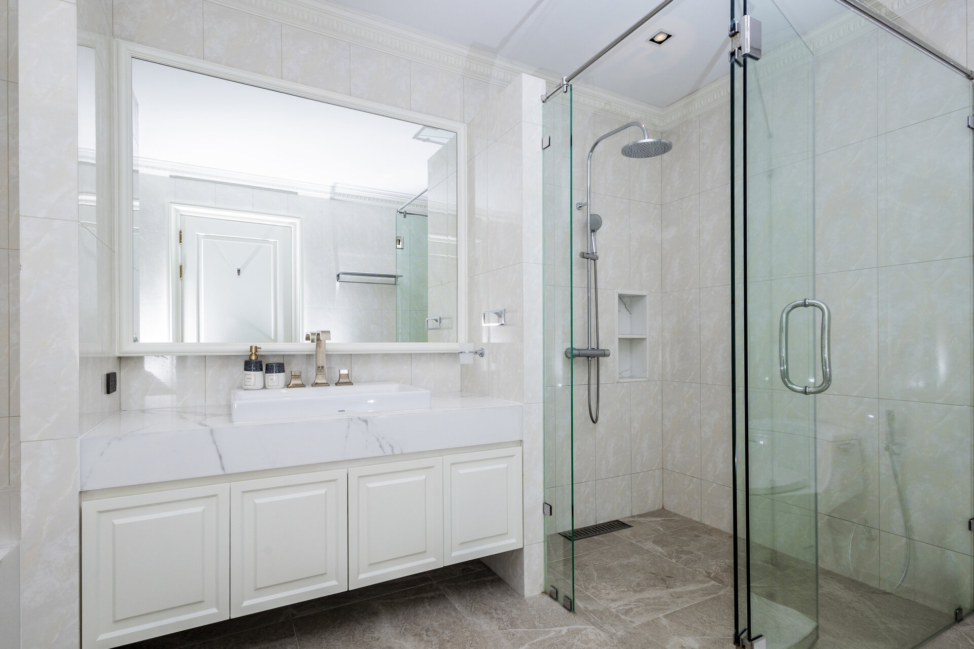 Gold Charoit (ID 554)