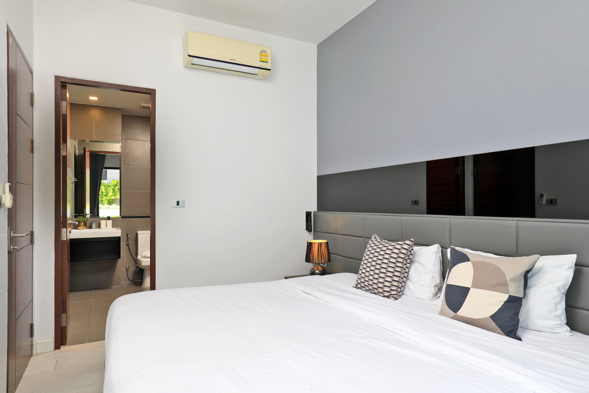 อพาร์ตเมนต์ 1 ห้องนอนในยูโทเปียเรสซิเดนซ์ (ID 89)