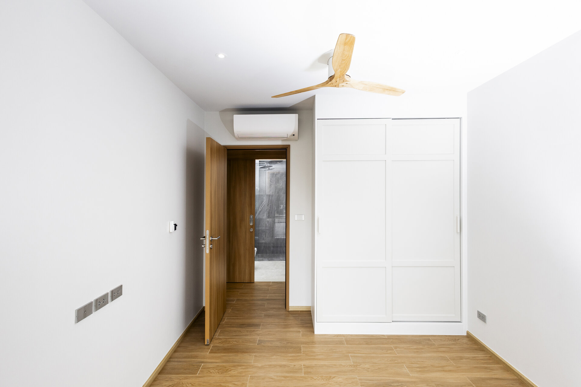 Laguna Beachside — 3 спальни, 133 м², юнит LBS1301 (ID 426)