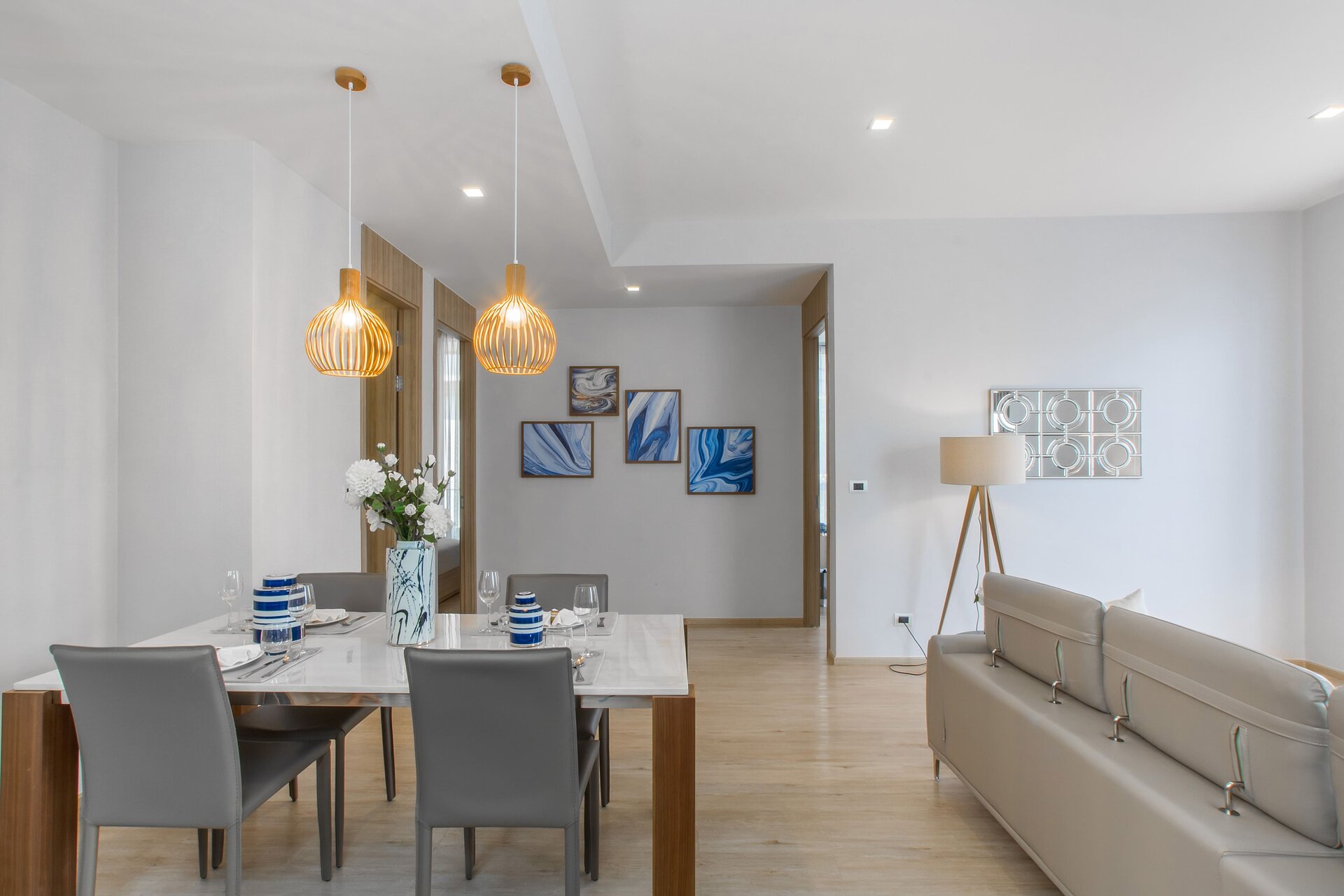 อพาร์ทเมนท์ 2 ห้องนอนในบ้านไม้ขาว (ID 134)