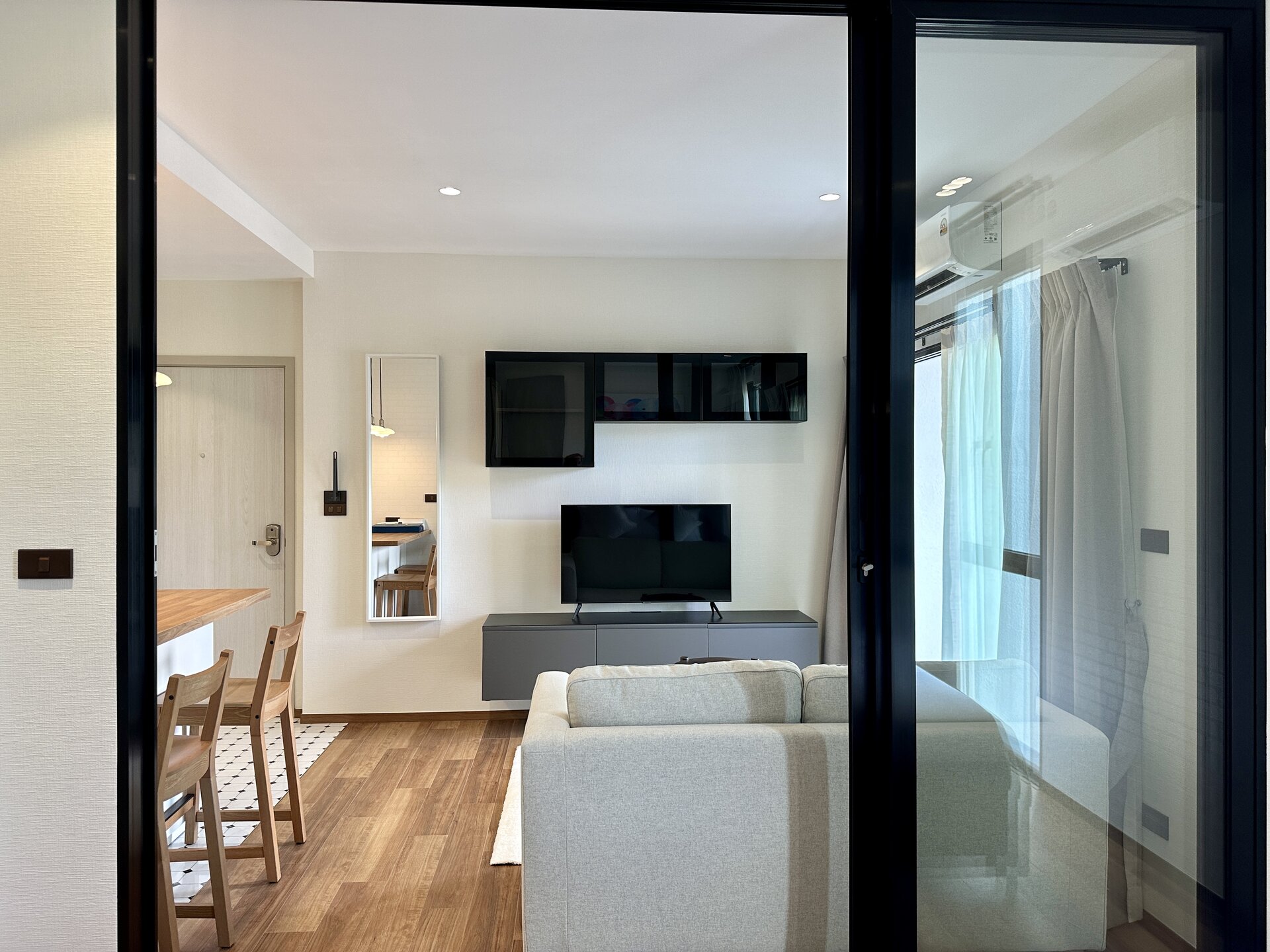 The Title Halo (ID 581)