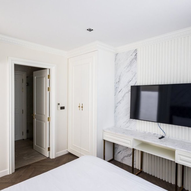 Gold Charoit (ID 554)