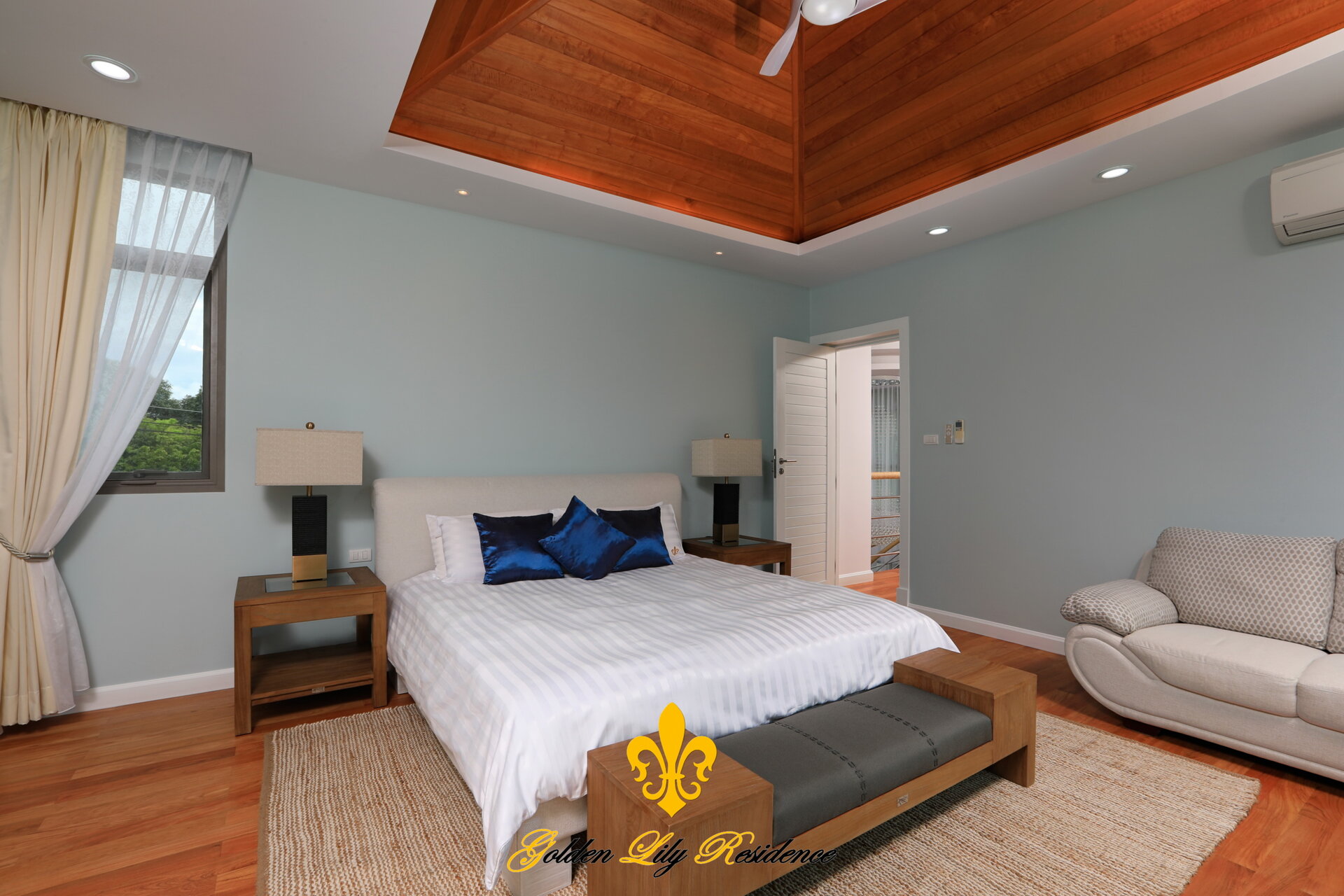 Golden Lily 4 Bedroom Private Pool Villa (ID 698)