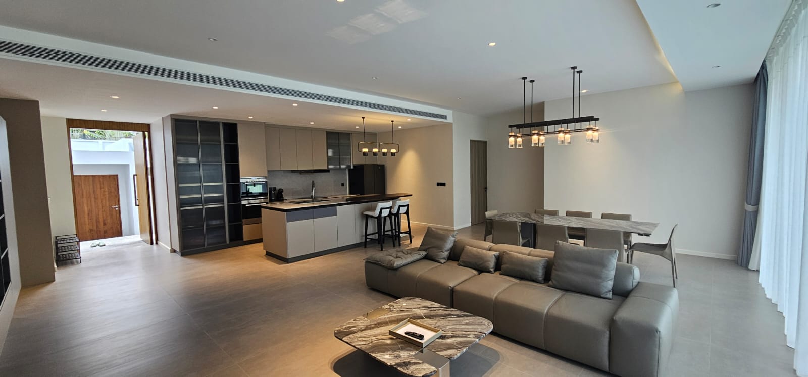 Аренда виллы с 4 спальнями в Clover Residence (ID 280)