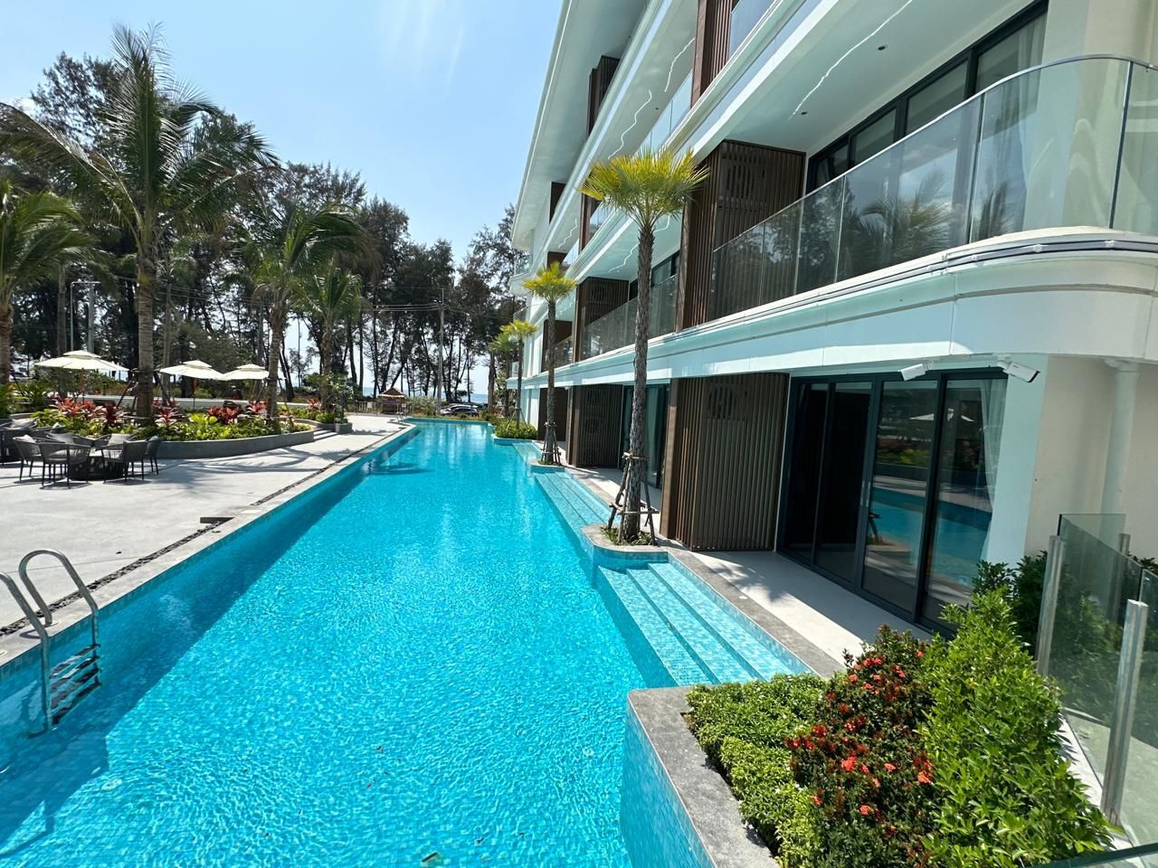 Продается 1-комнатная квартира в Sunshine Beach (Kora Beach Resort Phuket 5*) (ID 464)