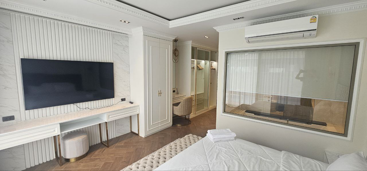 Продажа 3-спальной виллы в Gold Chariot Pool Villa (ID 385)
