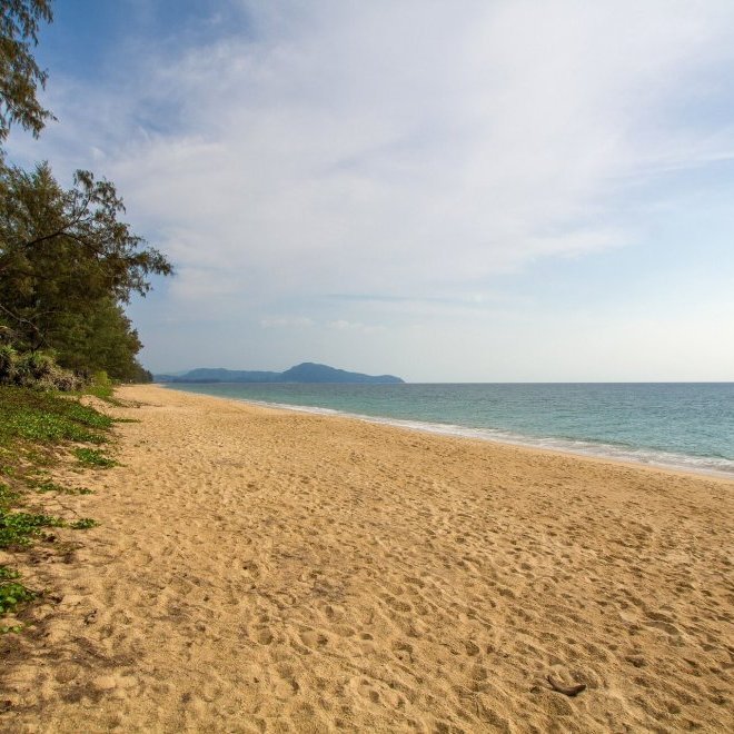 อพาร์ทเมนท์ 2 ห้องนอนในบ้านไม้ขาว (ID 134)