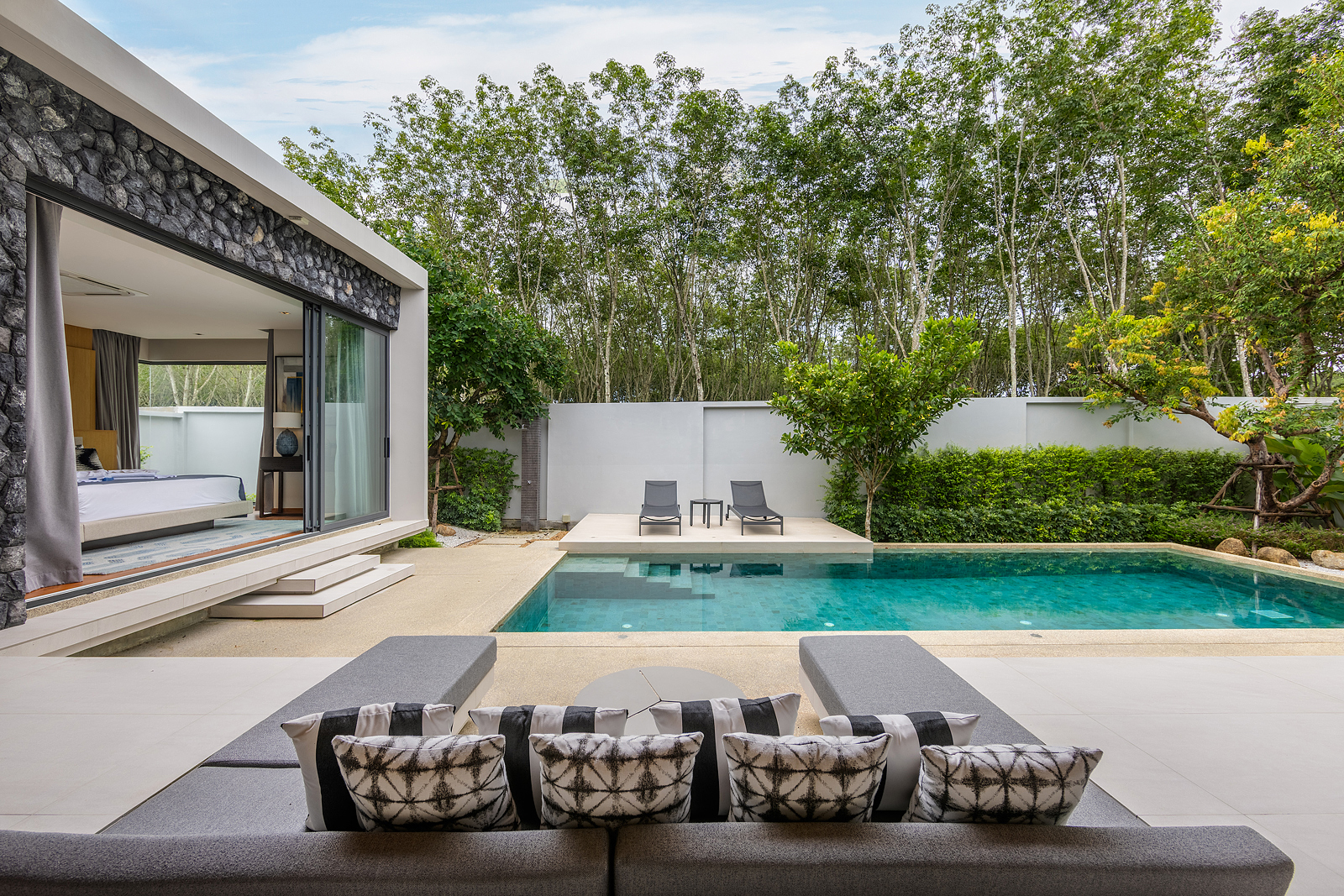 Magnum Villa в Botanica Modern Loft II (ID 703)