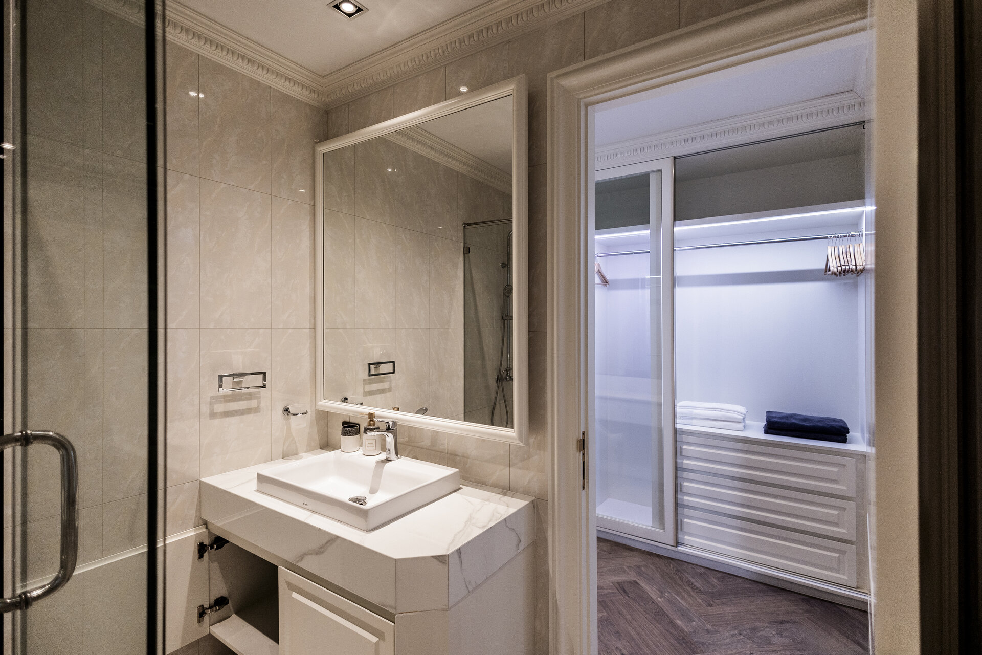 Gold Charoit (ID 554)