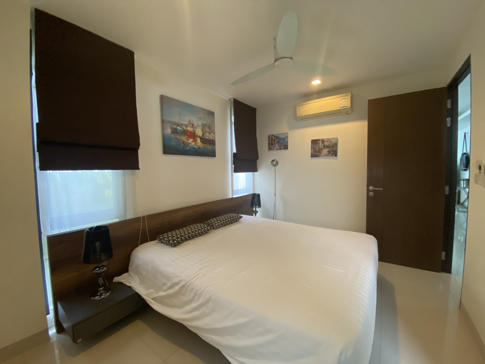 4 bedroom townhouse with swimming pool in Laguna Park (ID 49)