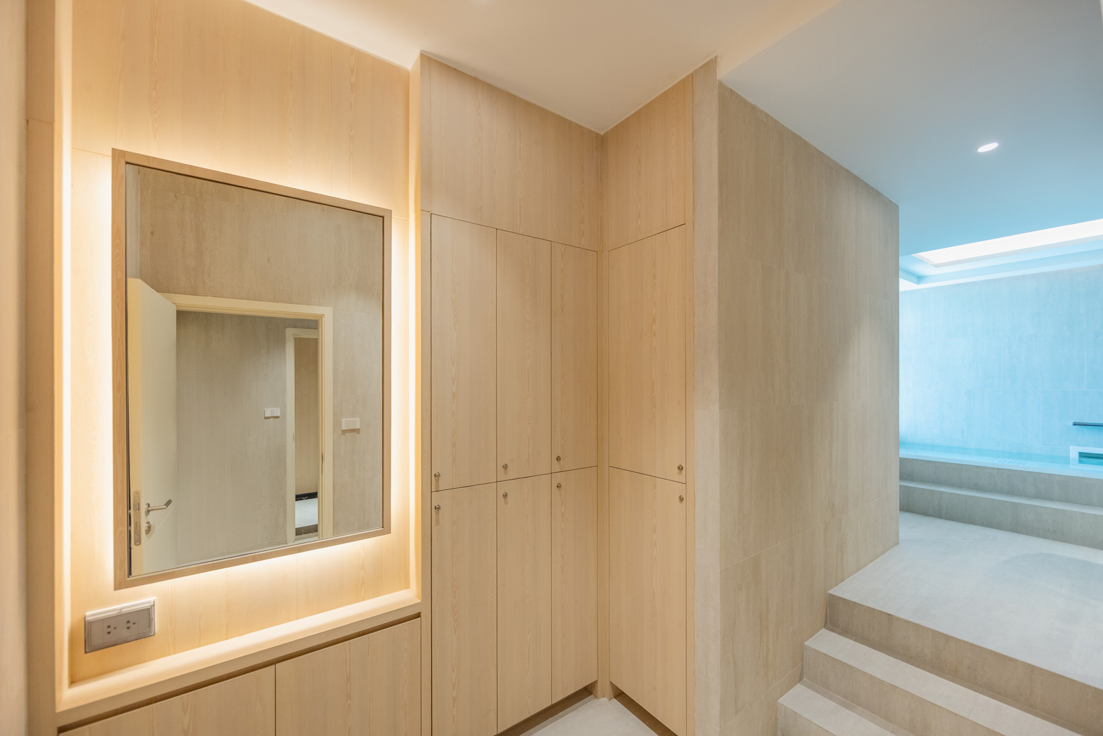 The Title Legendary A202 (ID 700)