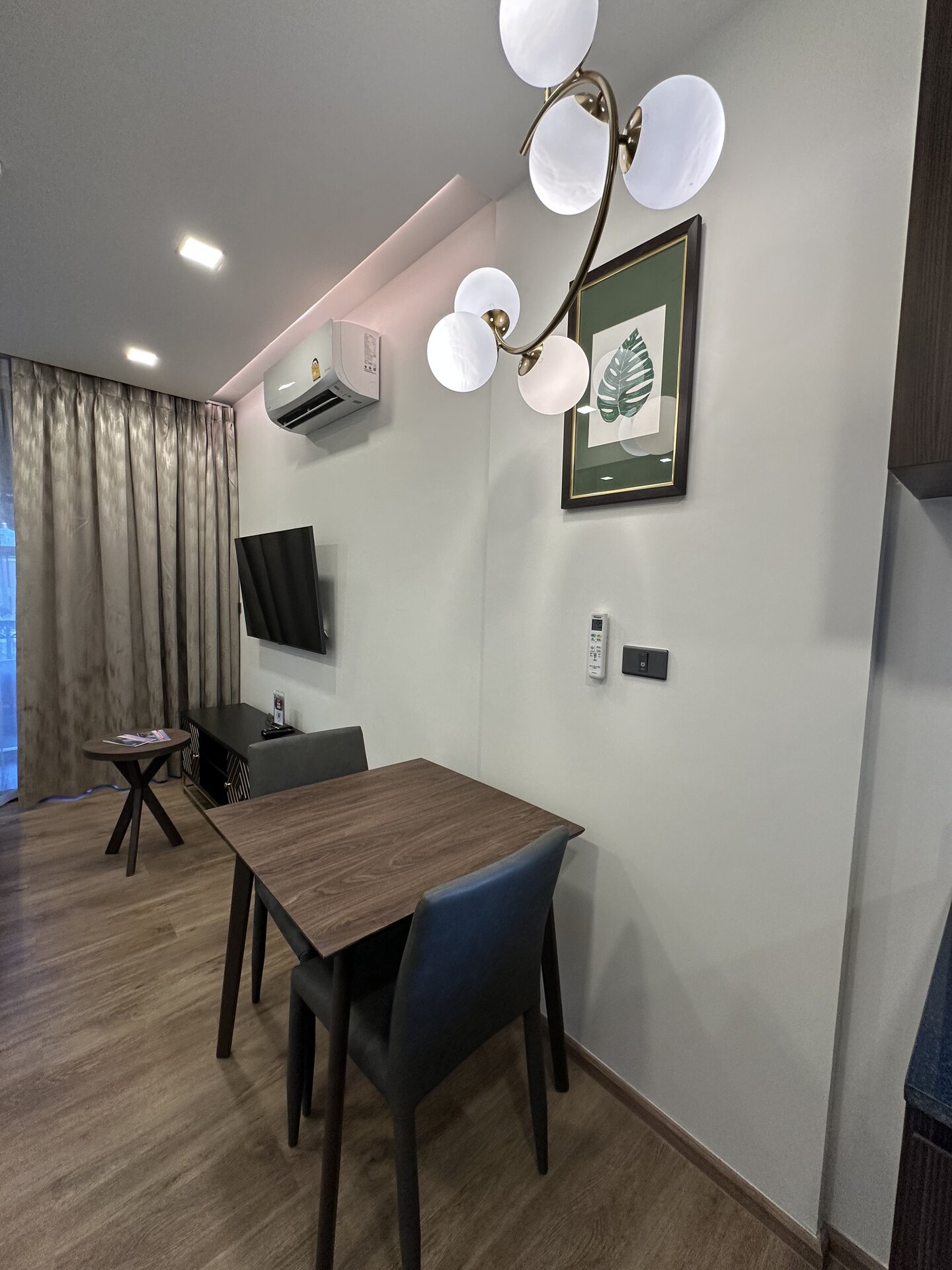 อพาร์ตเมนต์ 1 ห้องนอนเดอะพราวด์หาดกะรนห้อง 213 (ID 182)