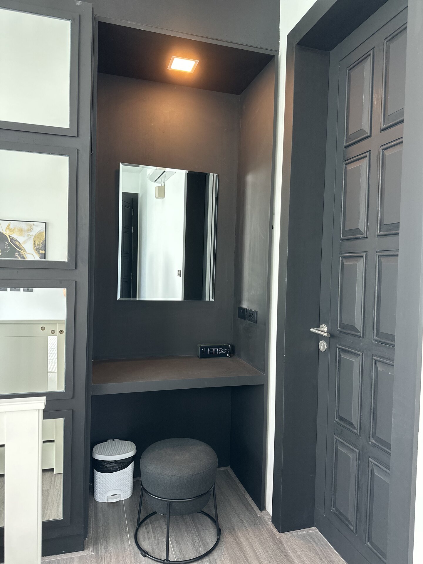 The 8 pool villa (ID 566)