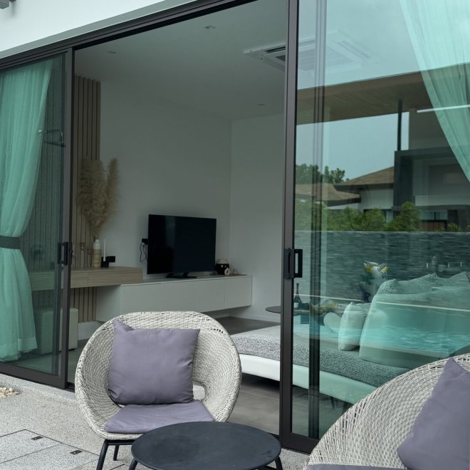 The 8 pool villa (ID 598)