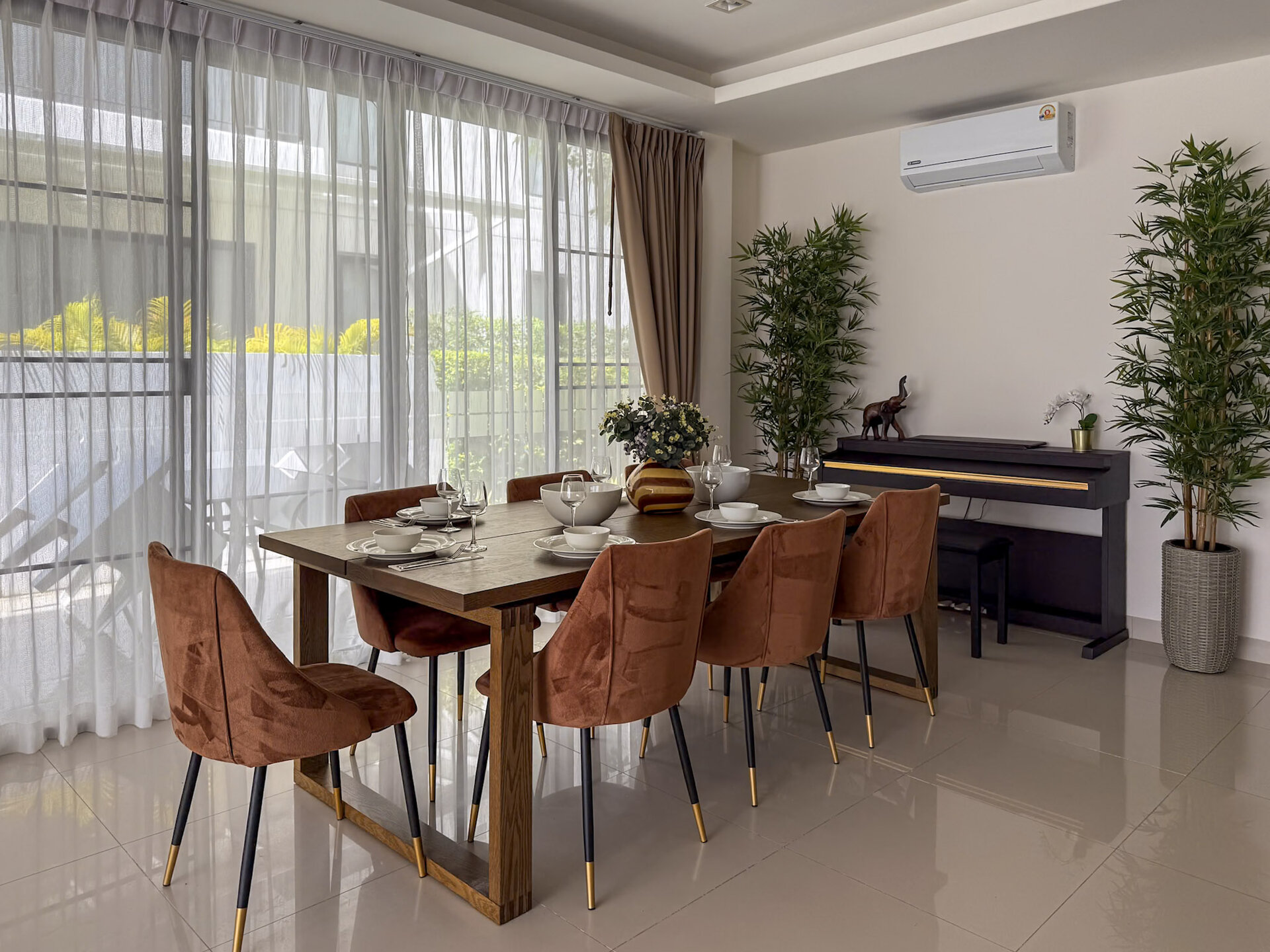 ลากูน่าพาร์ค (ID 600)