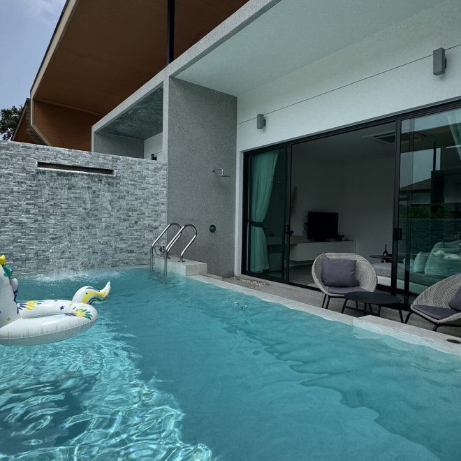 The 8 pool villa (ID 598)