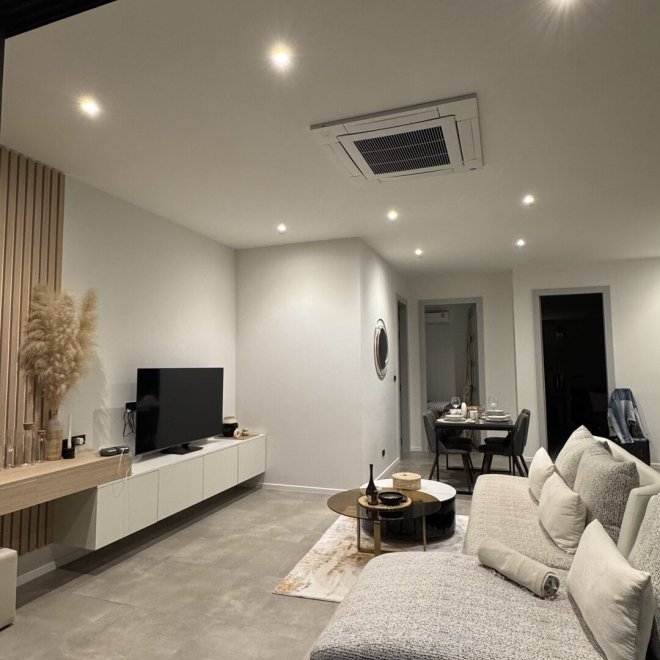 The 8 pool villa (ID 598)