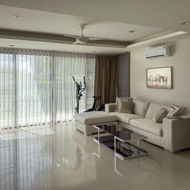 ลากูน่าพาร์ค (ID 600)