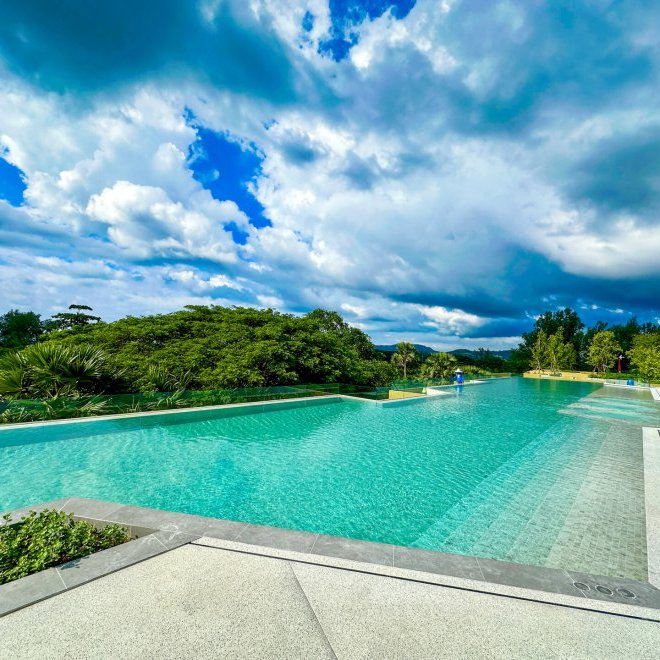 ลากูน่าบีชไซด์ (ID 553)