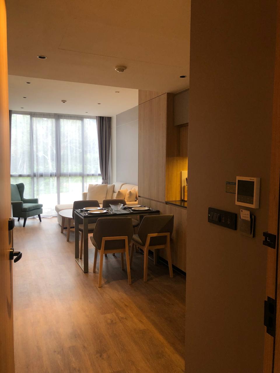 拉扬绿色公园第一期一居室公寓 (ID 144)