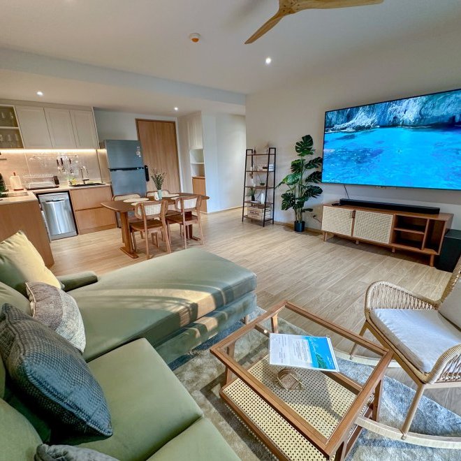 ลากูน่าบีชไซด์ (ID 553)