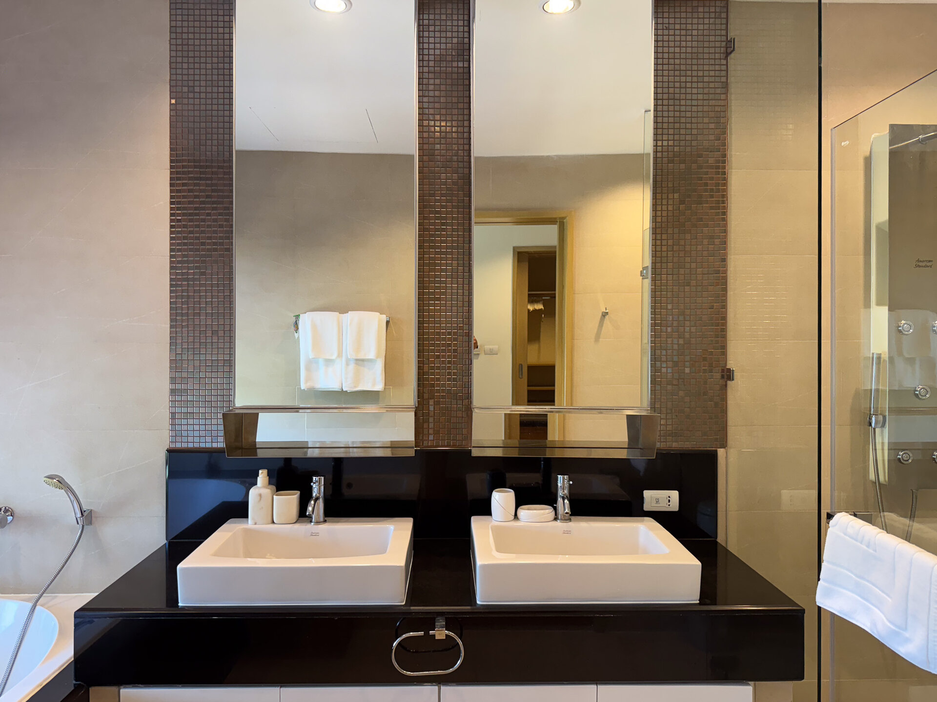 Laguna Village (ID 564)