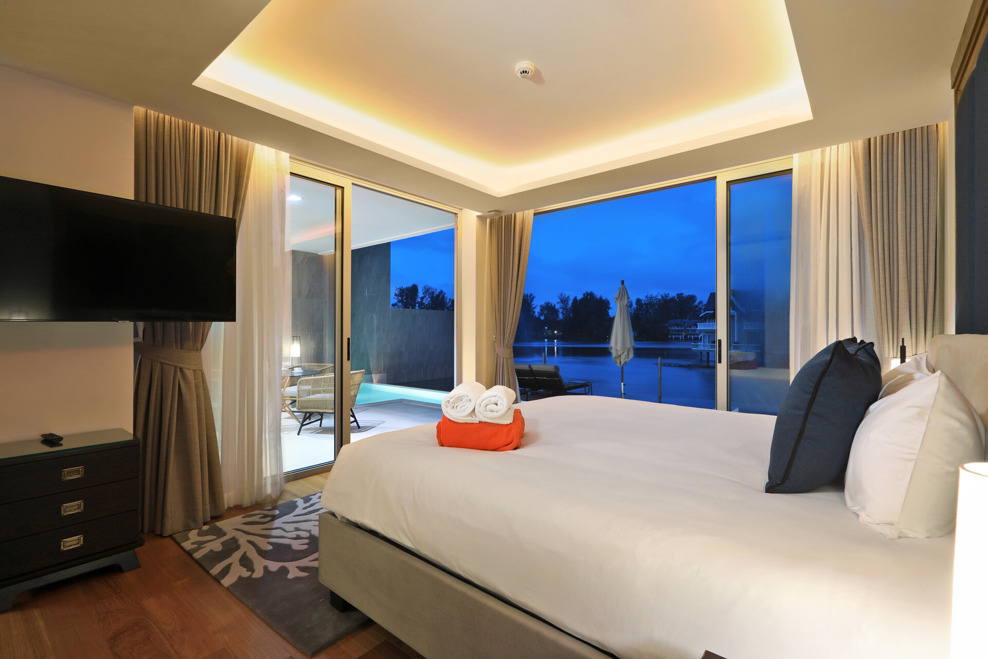 2 bedroom apartment for sale in Angsana Beachfront (ID 492)