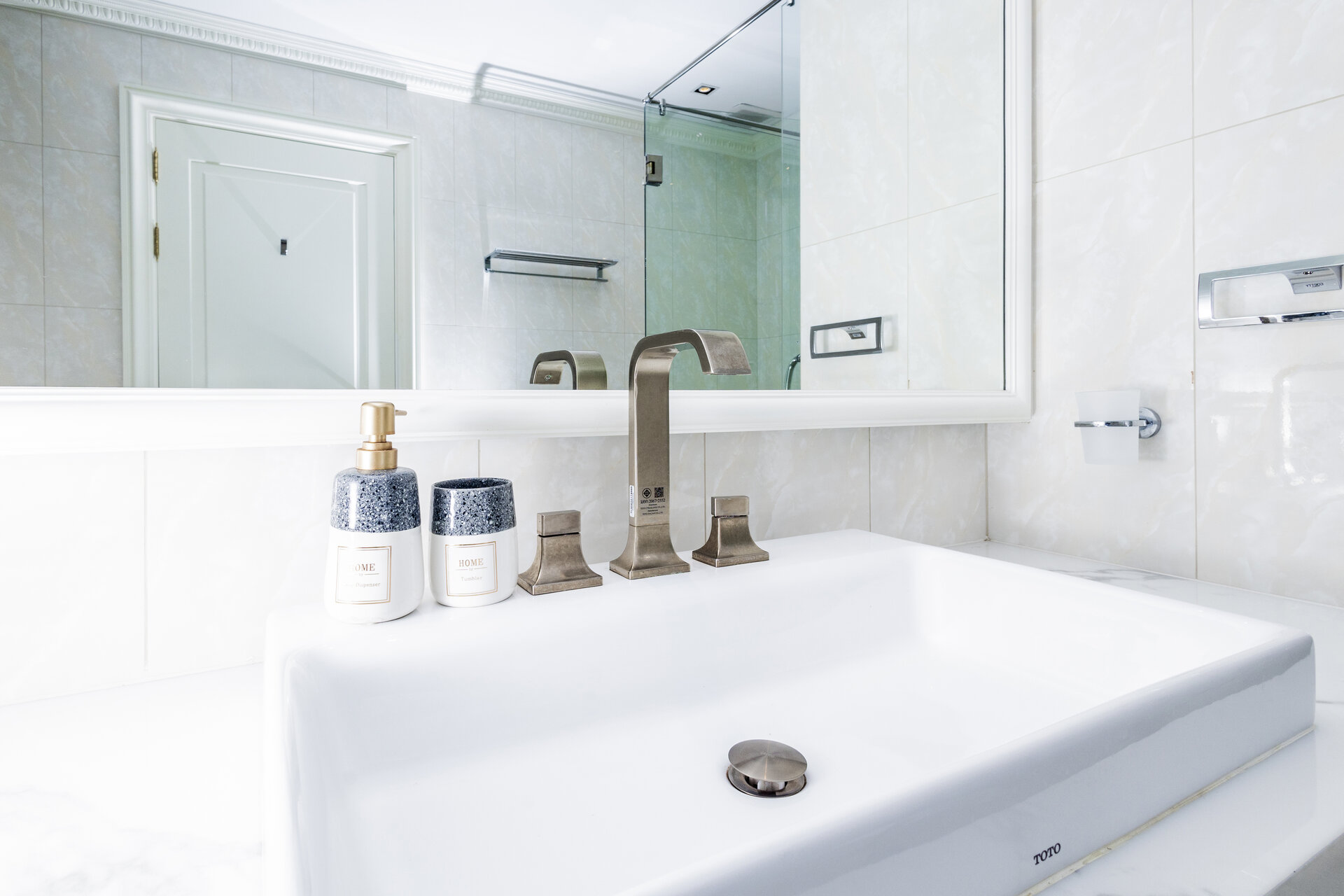 Gold Charoit (ID 554)