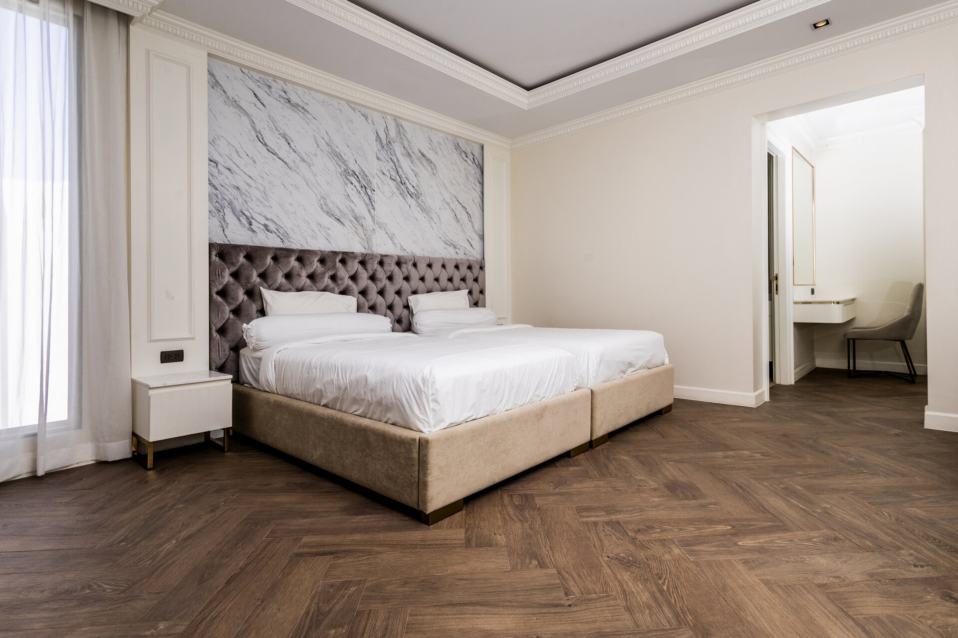 Gold Charoit (ID 554)