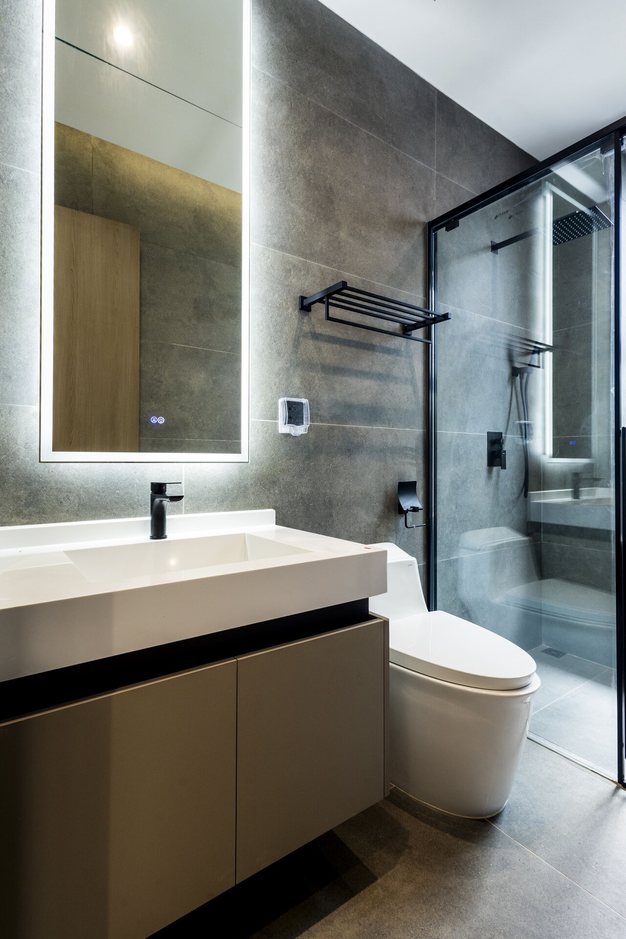 วิลล่า 3 ห้องนอนในโคลเวอร์เรสซิเดนซ์ (ID 159)