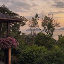 Иллюстрация к статье: Квартиры и виллы с видом на море в Таиланде: как проверить риск будущей застройки, которая перекроет панораму