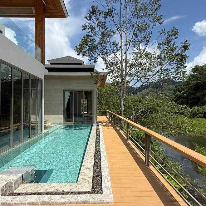 เลคฟร้อนท์วิลล่าบ้านมานิค-5 ห้องนอน (ID 155)