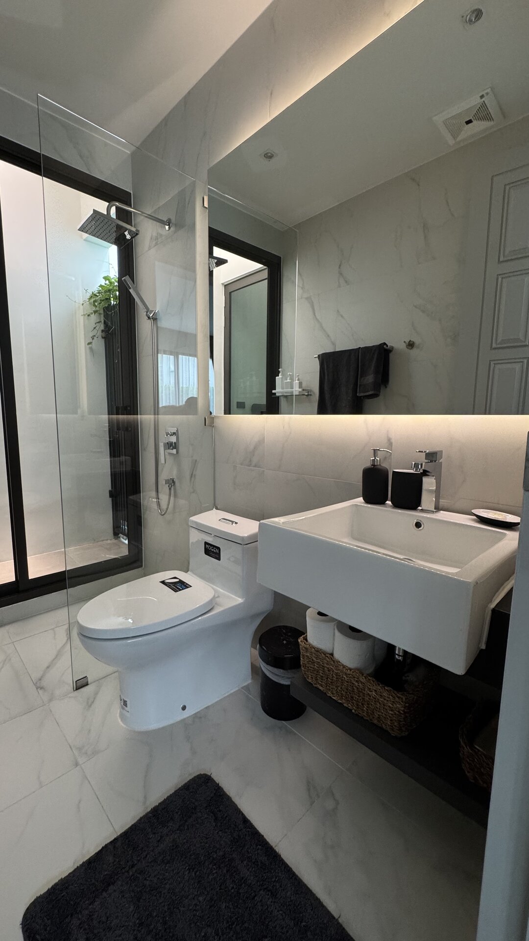 The 8 pool villa (ID 598)