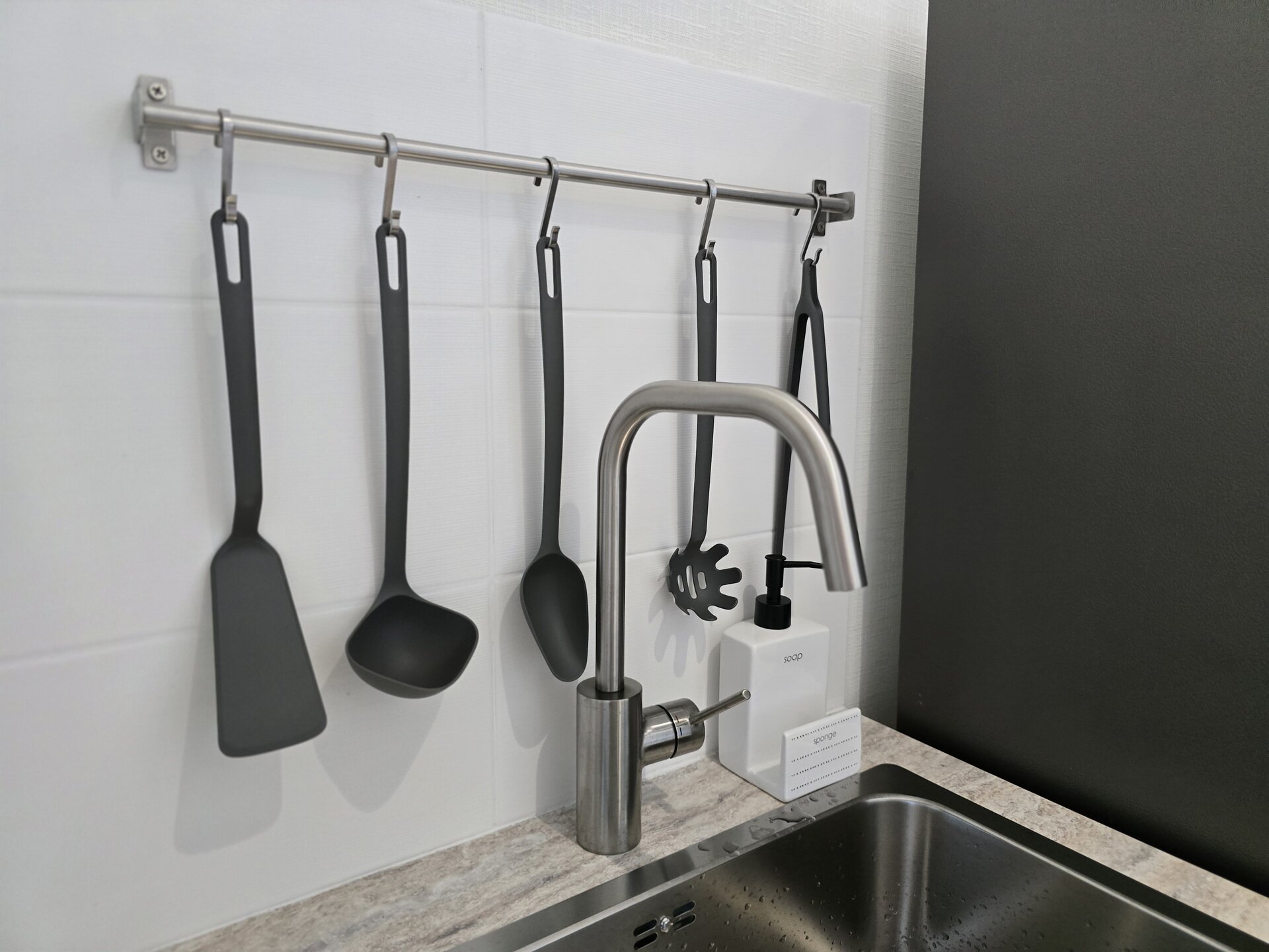 URGENT SALE: 2 bedroom apartment in The Title Halo 1 (ID 132)