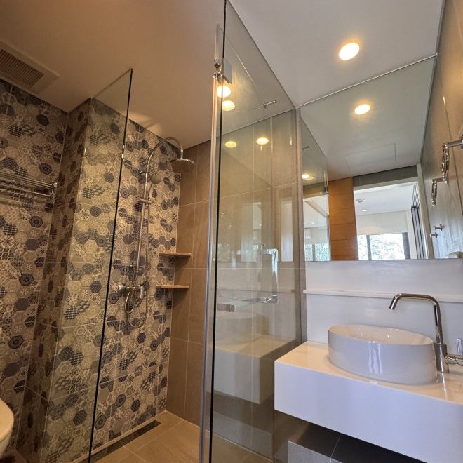 Продажа 1-спальной квартиры с видом на озеро в Laguna Lakeside (ID 508)