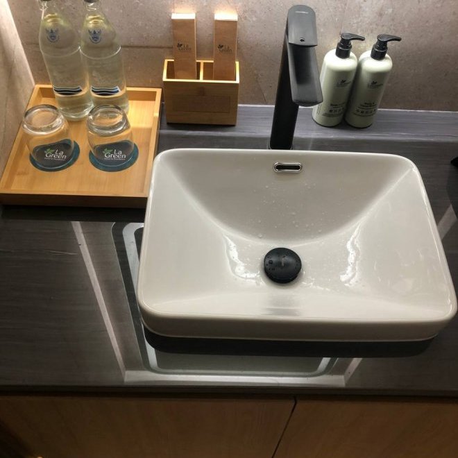 拉扬绿色公园第一期一居室公寓 (ID 144)