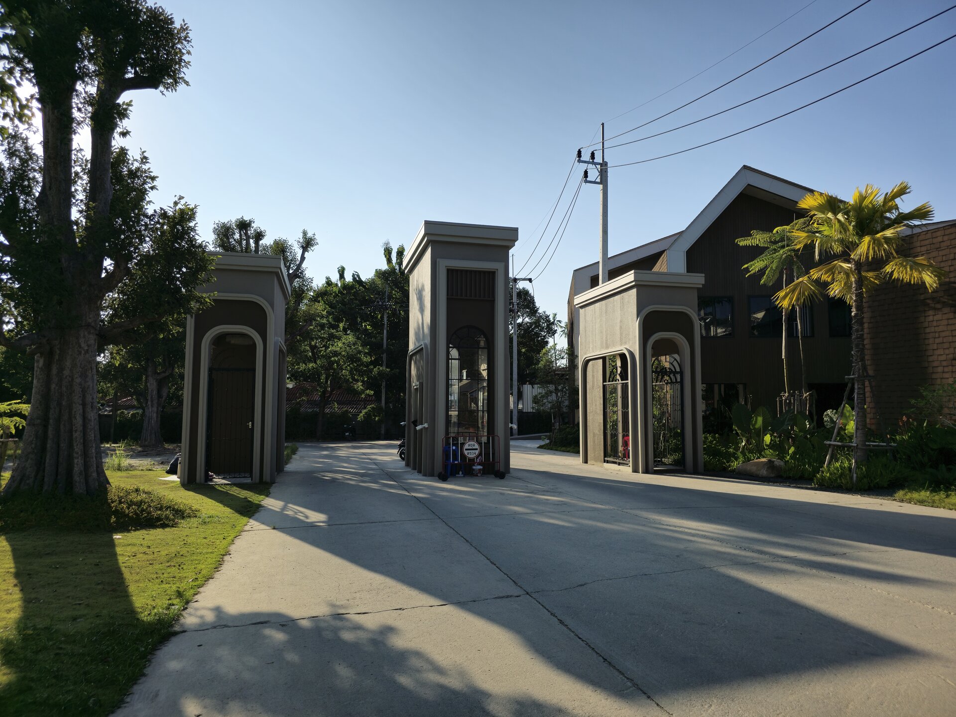 URGENT SALE: 2 bedroom apartment in The Title Halo 1 (ID 132)