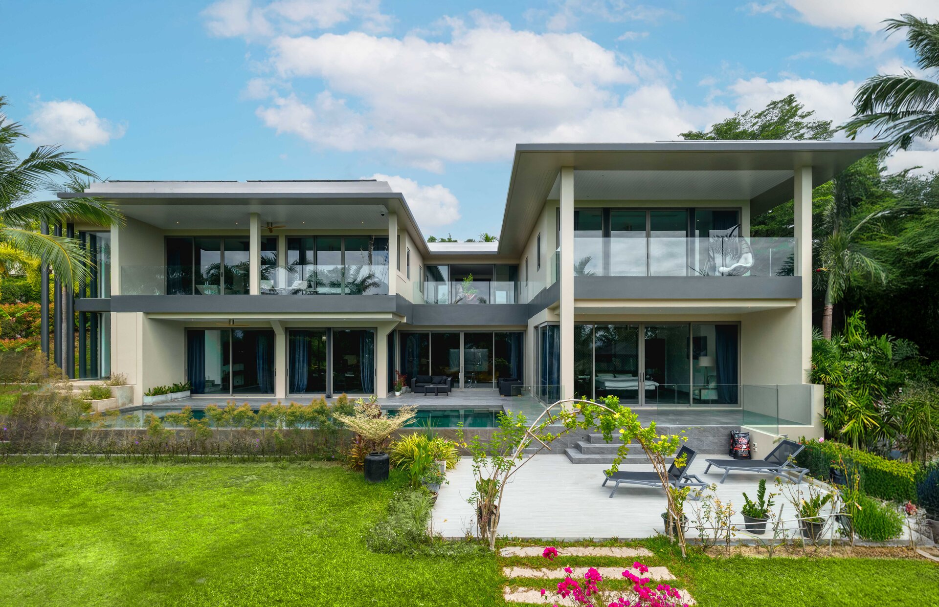 东方现代风格的专属住宅 (ID 302)