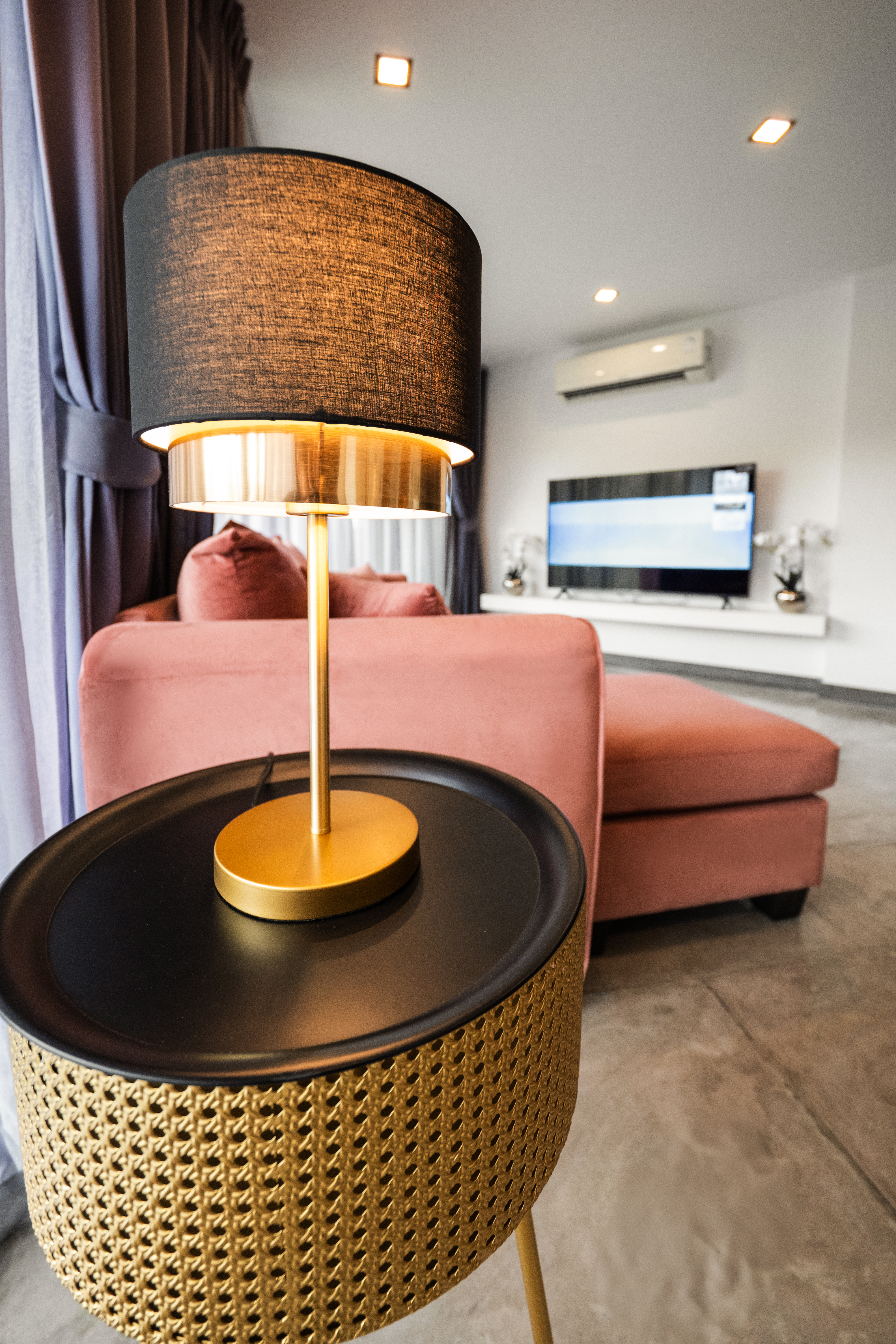 Продажа 1-спальной квартиры в Utopia Loft (ID 373)