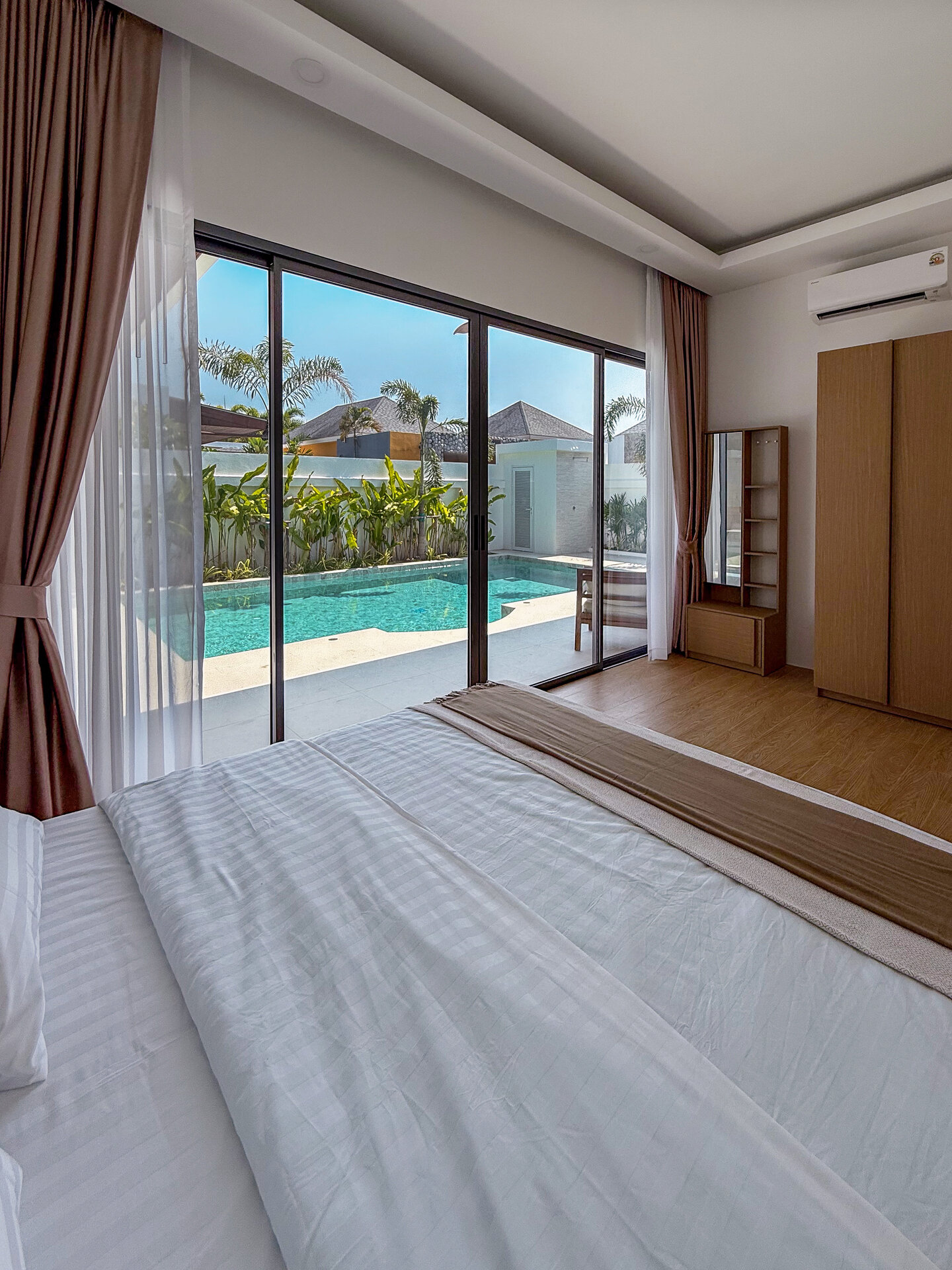 Вилла Nai Harn Residence — 3 спальни (ID 148)